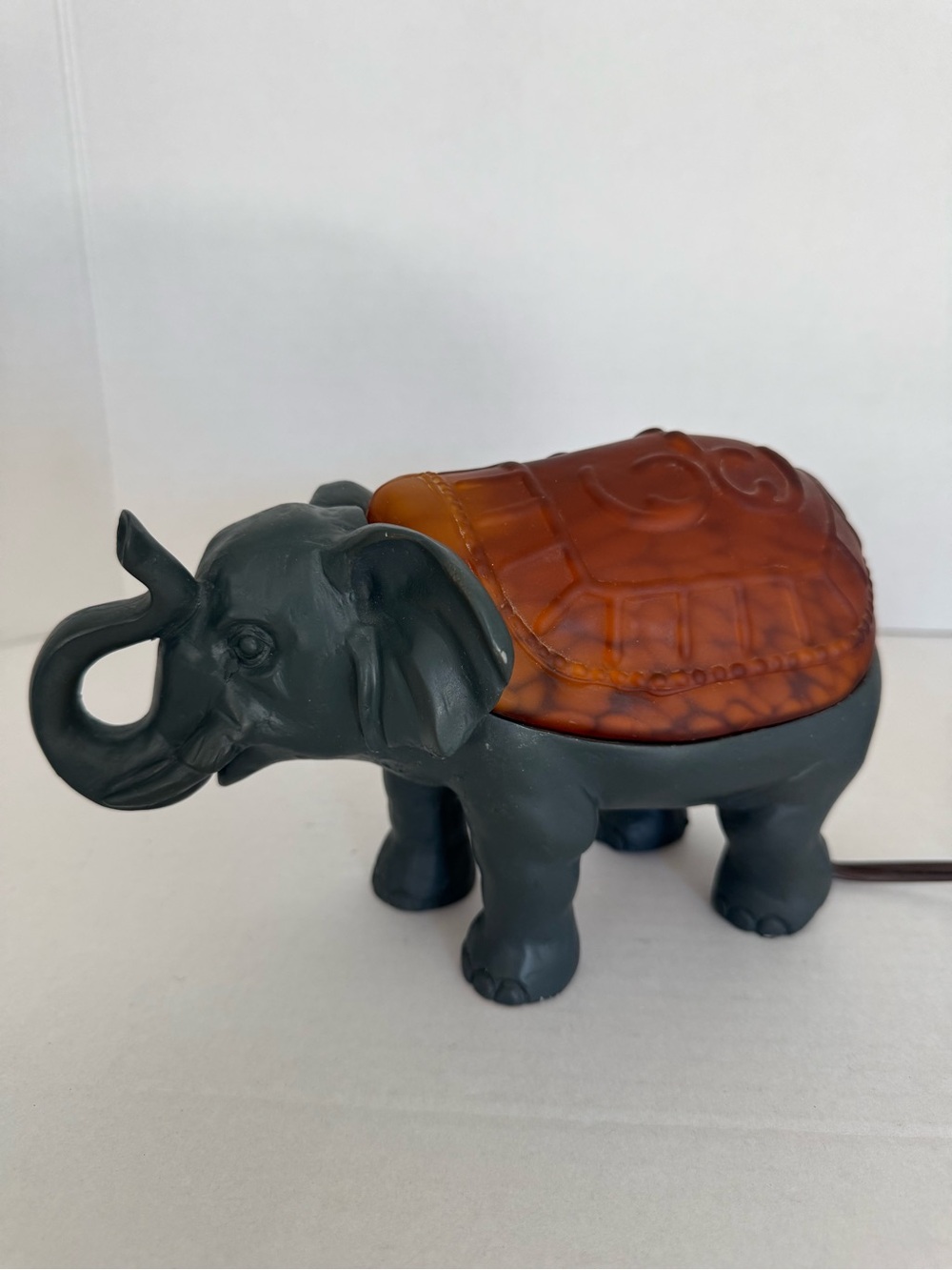 Cheyenne Cast Metal Elephant Table Lamp Night Light Amber Vintage Art Glass